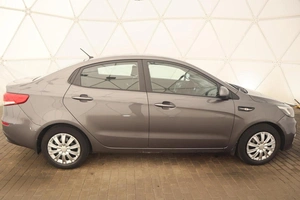 Седан Kia Rio 2015 года, 850000 рублей, Орёл