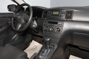 Хетчбэк Toyota Corolla 2005 года, 709000 рублей, Новосибирск