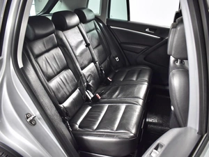 Внедорожник Volkswagen Tiguan 2012 года, 1499500 рублей, Казань