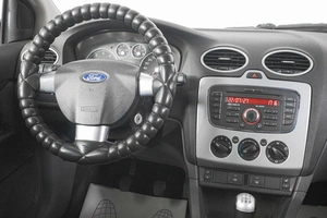 Седан Ford Focus 2007 года, 529000 рублей, Кемерово