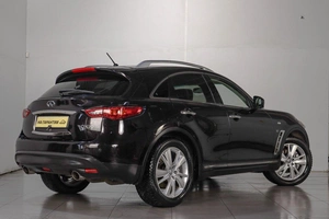 Внедорожник Infiniti QX70 2015 года, 2789000 рублей, Челябинск