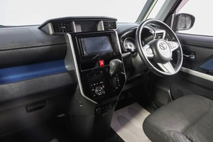 Минивэн Toyota Roomy 2018 года, 1179000 рублей, Новосибирск