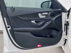 Седан Mercedes-benz C-класс 2019 года, 2399000 рублей, Барнаул