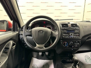 Седан ВАЗ (LADA) Granta 2022 года, 690000 рублей, Красноярск