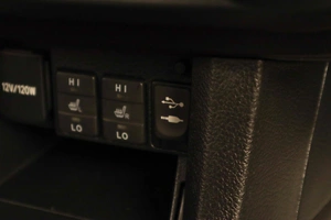 Седан Toyota Corolla 2013 года, 1299000 рублей, Челябинск