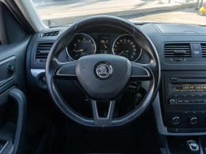 Внедорожник Skoda Yeti 2015 года, 1269000 рублей, Саратов