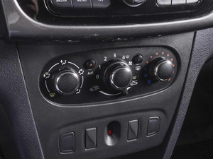 Седан Renault Logan 2019 года, 860000 рублей, Ростов-на-Дону