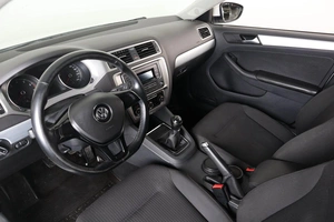 Седан Volkswagen Jetta 2017 года, 900000 рублей, Пермь