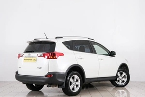 Внедорожник Toyota RAV4 2014 года, 2299000 рублей, Красноярск