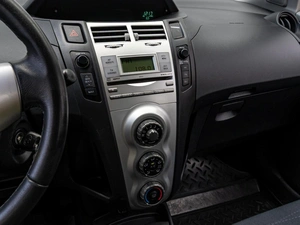 Хетчбэк Toyota Yaris 2008 года, 549000 рублей, Краснодар