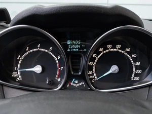 Седан Ford Fiesta 2016 года, 950000 рублей, Краснодар