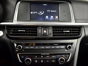 Седан Kia K5 2017 года, 1954900 рублей, Казань