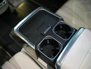 Седан BMW i7 2022 года, 13000000 рублей, Омск