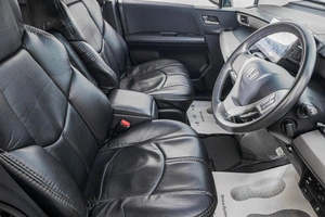 Минивэн Honda Freed 2012 года, 1139000 рублей, Барнаул