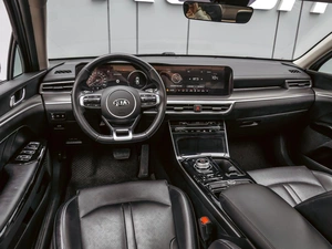 Седан Kia K5 2021 года, 2640000 рублей, Краснодар