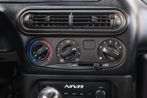 Внедорожник Chevrolet Niva 2019 года, 749000 рублей, Омск