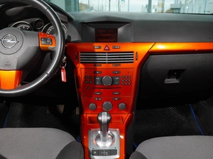 Хетчбэк Opel Astra GTC 2010 года, 648000 рублей, Тверь