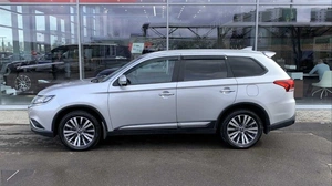 Внедорожник Mitsubishi Outlander 2018 года, 2455000 рублей, Солонцы