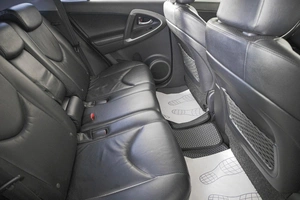 Внедорожник Toyota RAV4 2007 года, 1299000 рублей, Кемерово