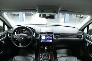 Внедорожник Volkswagen Touareg 2012 года, 2058000 рублей, Солонцы