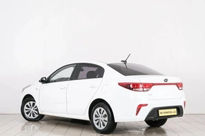 Седан Kia Rio 2020 года, 1499000 рублей, Красноярск