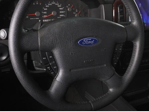 Внедорожник Ford Explorer 2004 года, 1299000 рублей, Минеральные Воды