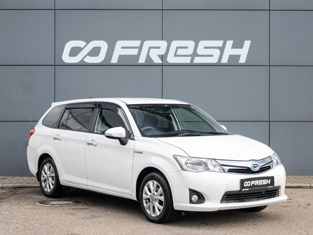 Универсал Toyota Corolla Fielder 2014 года, 1170000 рублей, Краснодар