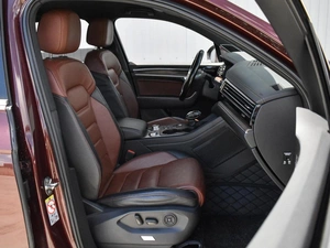 Внедорожник Volkswagen Touareg 2019 года, 3850000 рублей, Краснодар