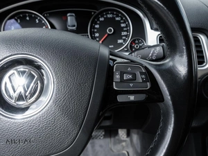 Внедорожник Volkswagen Touareg 2015 года, 3560000 рублей, Ставрополь