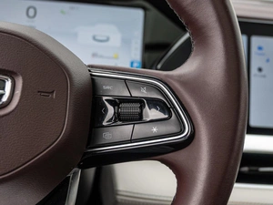 Внедорожник Geely Monjaro 2024 года, 3450000 рублей, Краснодар