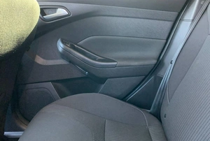 Хетчбэк Ford Focus 2012 года, 715000 рублей, Солонцы