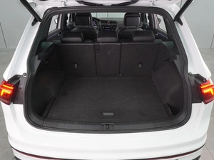 Внедорожник Volkswagen Tiguan 2021 года, 3922000 рублей, Воронеж