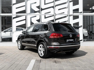 Внедорожник Volkswagen Touareg 2015 года, 3560000 рублей, Ставрополь