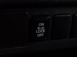 Пикап Mitsubishi L200 2018 года, 2129000 рублей, Воронеж