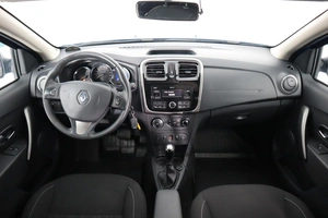 Хэтчбек Renault Sandero 2017 года, 1130000 рублей, Брянск