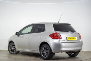 Хетчбэк Toyota Auris 2007 года, 689000 рублей, Оренбург