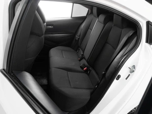 Седан Toyota Corolla 2019 года, 1799000 рублей, Тюмень