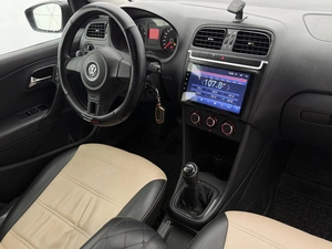 Седан Volkswagen Polo 2014 года, 850000 рублей, Орёл