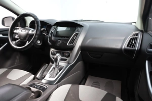 Седан Ford Focus 2013 года, 1089000 рублей, Новосибирск