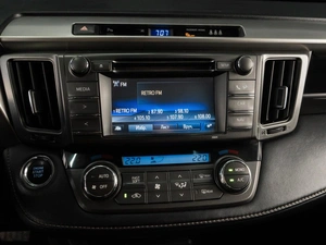 Внедорожник Toyota RAV4 2014 года, 2299000 рублей, Тюмень