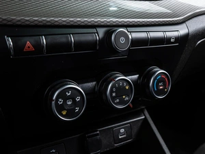 Седан ВАЗ (LADA) Vesta 2023 года, 1230000 рублей, Волгоград