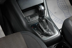 Внедорожник Volkswagen Tiguan 2011 года, 1199000 рублей, Тюмень