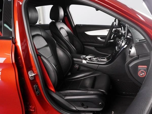 Седан Mercedes-benz C-класс 2015 года, 2425000 рублей, Красный Пахарь