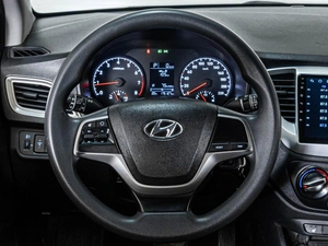 Седан Hyundai Solaris 2019 года, 1145000 рублей, Ставрополь