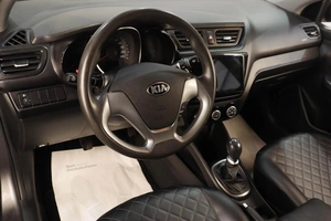 Седан Kia Rio 2016 года, 829000 рублей, Челябинск