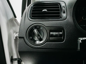Седан Volkswagen Polo 2011 года, 650000 рублей, Красноярск