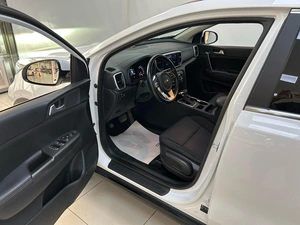 Внедорожник Kia Sportage 2021 года, 2640000 рублей, Смоленск