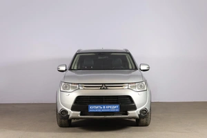 Внедорожник Mitsubishi Outlander 2014 года, 1899000 рублей, Новосибирск
