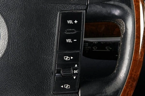 Внедорожник Volkswagen Touareg 2008 года, 1389000 рублей, Челябинск