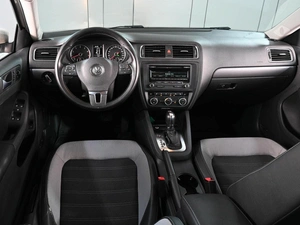 Седан Volkswagen Jetta 2012 года, 1299000 рублей, Аксай